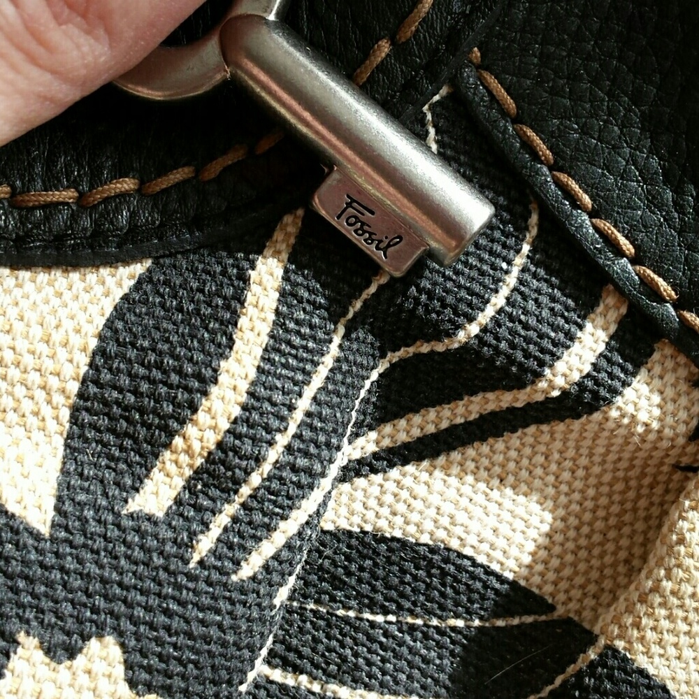 Nwot Fossil Leather And Canvas Bag - image 3